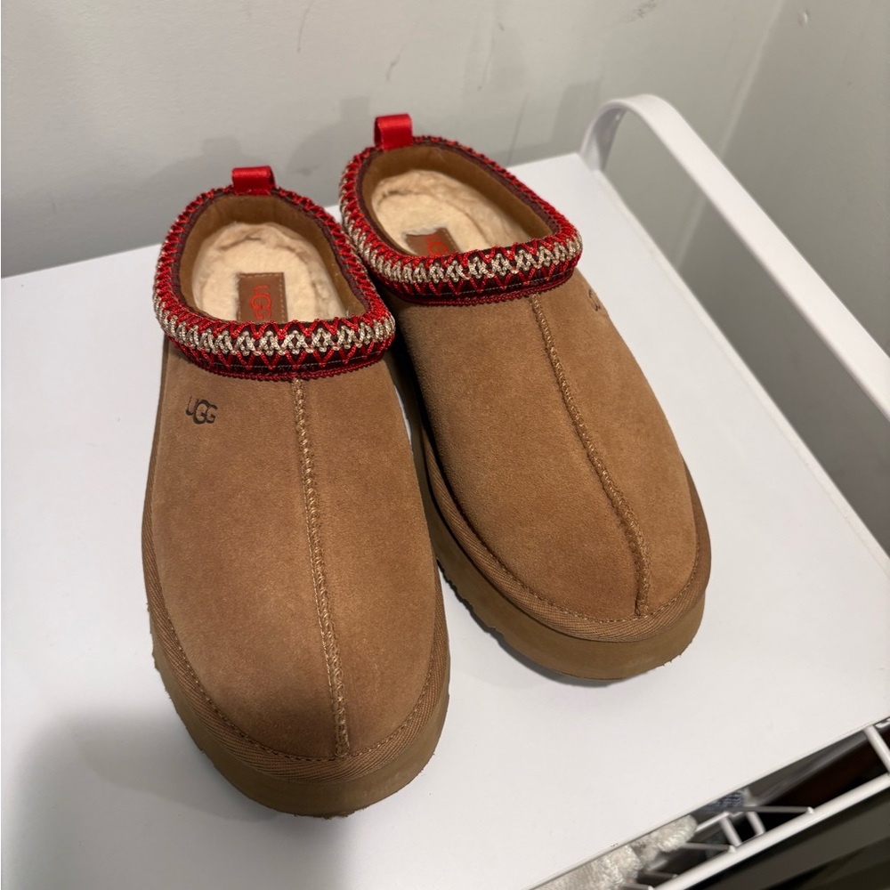 UGG Kids Tazz Chesnut